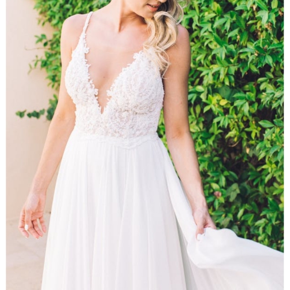  Truvelle Kim Gown Womens SMALL White Satin Silk Lace Maxi Dress